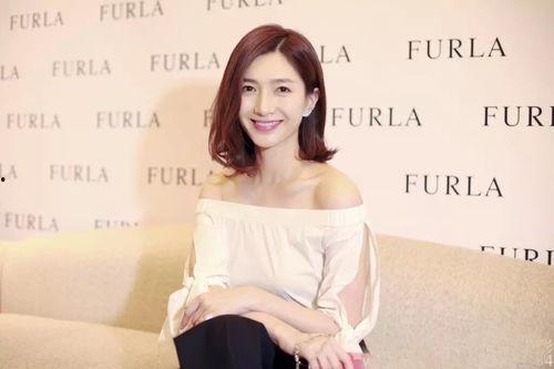 两人爆料娱乐圈女星小说,揭秘两位女星背后的秘密与纠葛 第2张 两人爆料娱乐圈女星小说,揭秘两位女星背后的秘密与纠葛 第2张