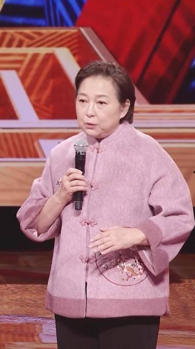 娱乐圈爆料方芳,揭秘明星幕后故事  第2张