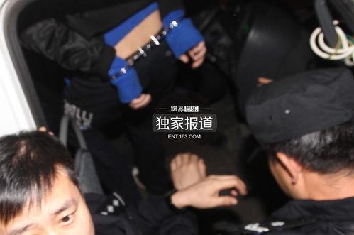 娱乐吃瓜酱戴上了手铐,揭秘幕后真相  第2张