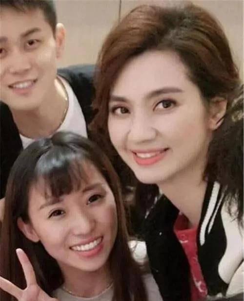 娱乐圈爆料毕滢天涯,毕滢天涯揭秘幕后真相  第3张