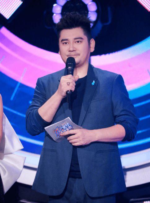 黄博爆料视频大全集最新,揭秘娱乐圈不为人知的秘密 第2张 黄博爆料视频大全集最新,揭秘娱乐圈不为人知的秘密 第2张