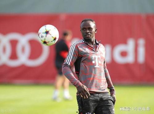 世界球星爆料最新消息新闻,最新转会动态及赛场幕后故事