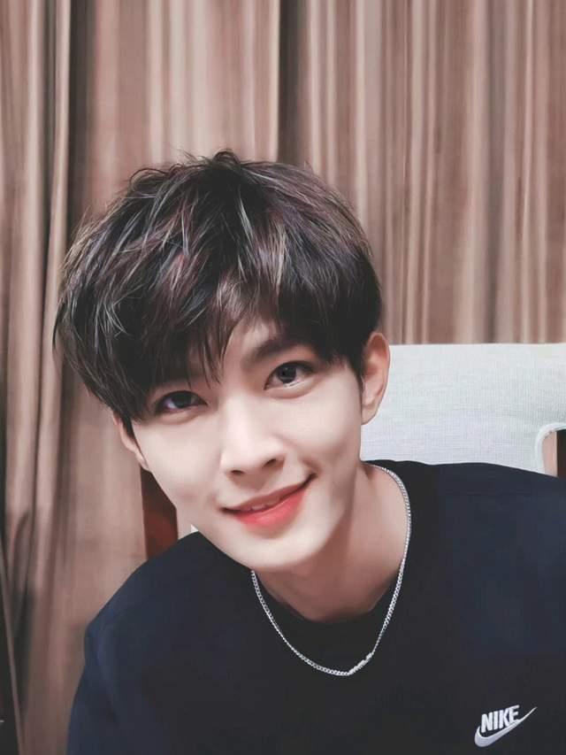 炎亚纶圈内爆料,真实与虚假的较量  第2张