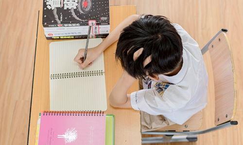 娱乐吃瓜酱医学生写字,展现妙笔生花风采  第3张